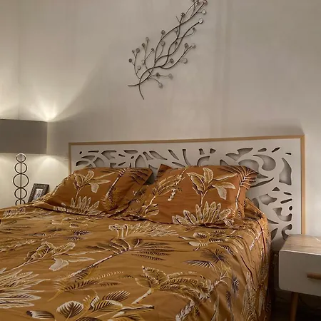 Location Ttiki Holiday home Saint-Jean-Pied-de-Port