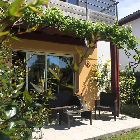 Vakantiehuis Location Ttiki